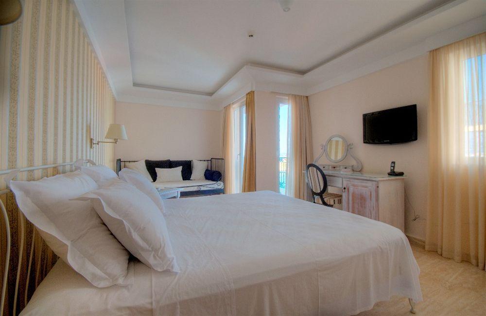 Hotel Azimut Светі-Стефан Екстер'єр фото