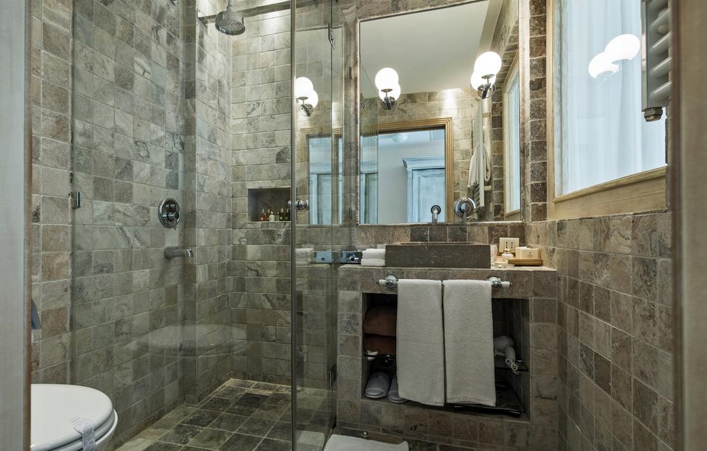 Hotel Azimut Светі-Стефан Номер фото